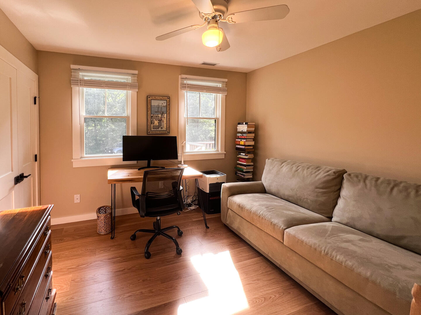 Den, Main Level