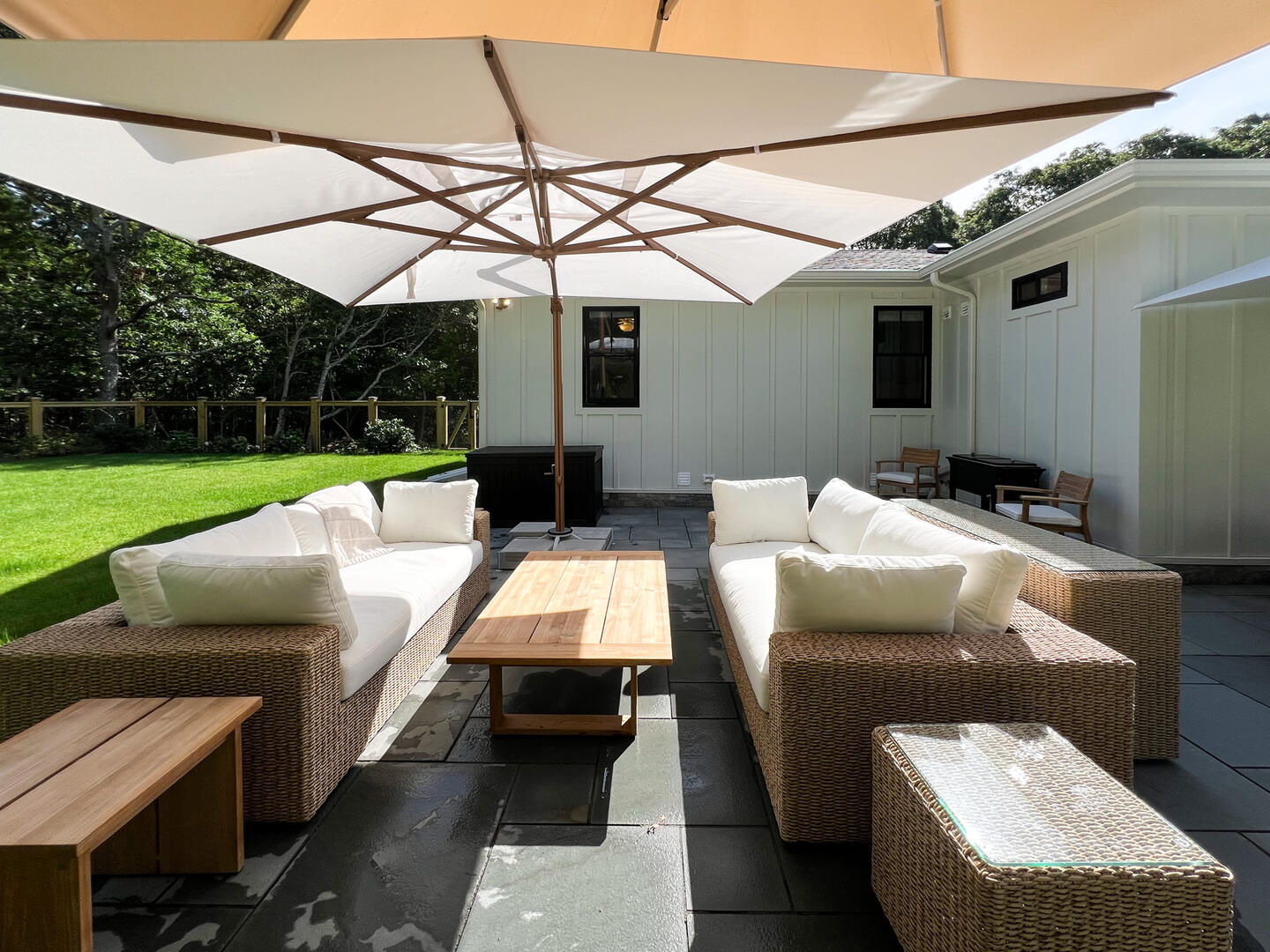 Outdoor Seating
