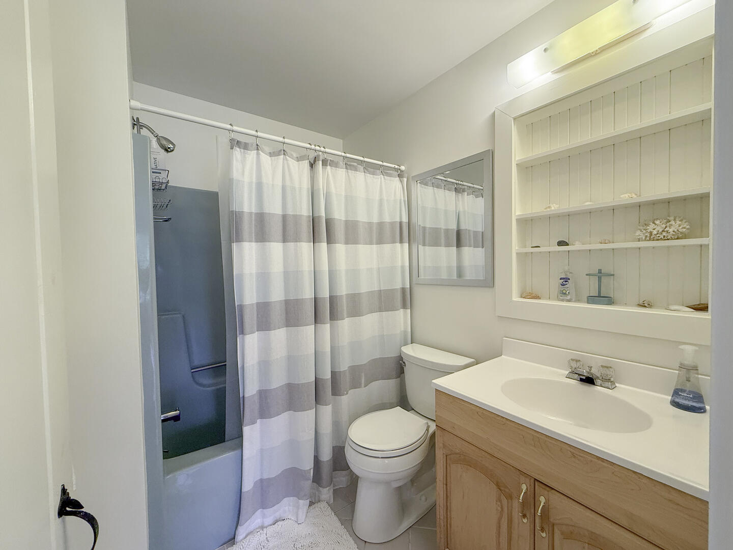 Hall Bath with Shower Tub Combo, First Floor