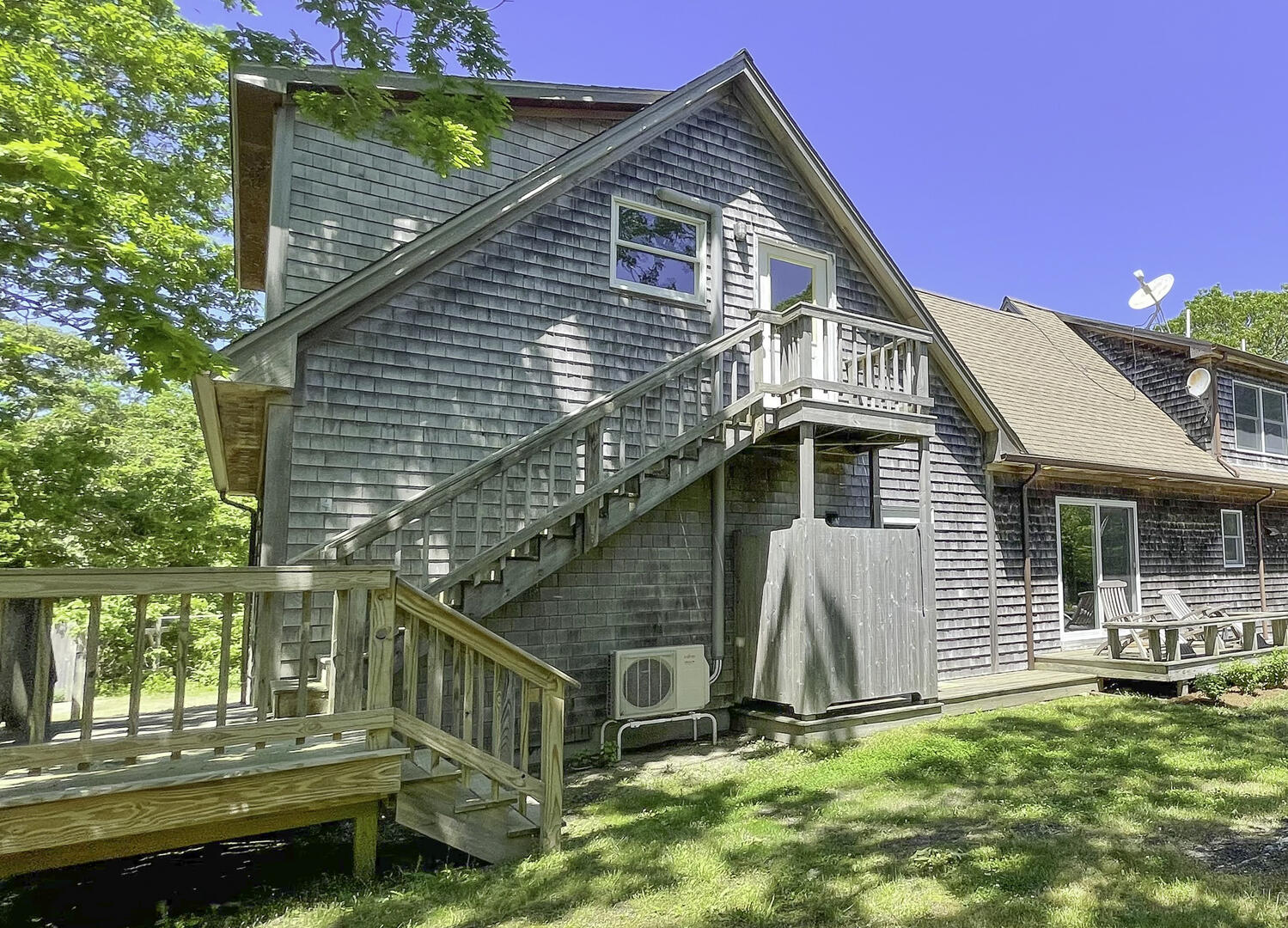 Garage Apartment Access