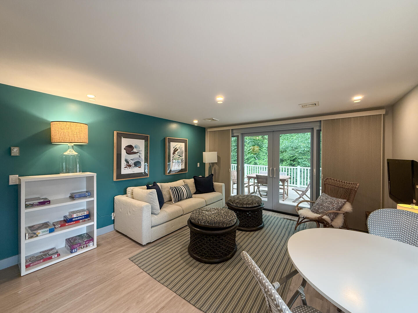 Living Area, Above Garage Apartment