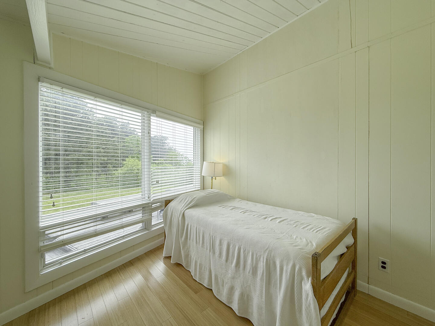 BR3 Twin Trundle, First Floor