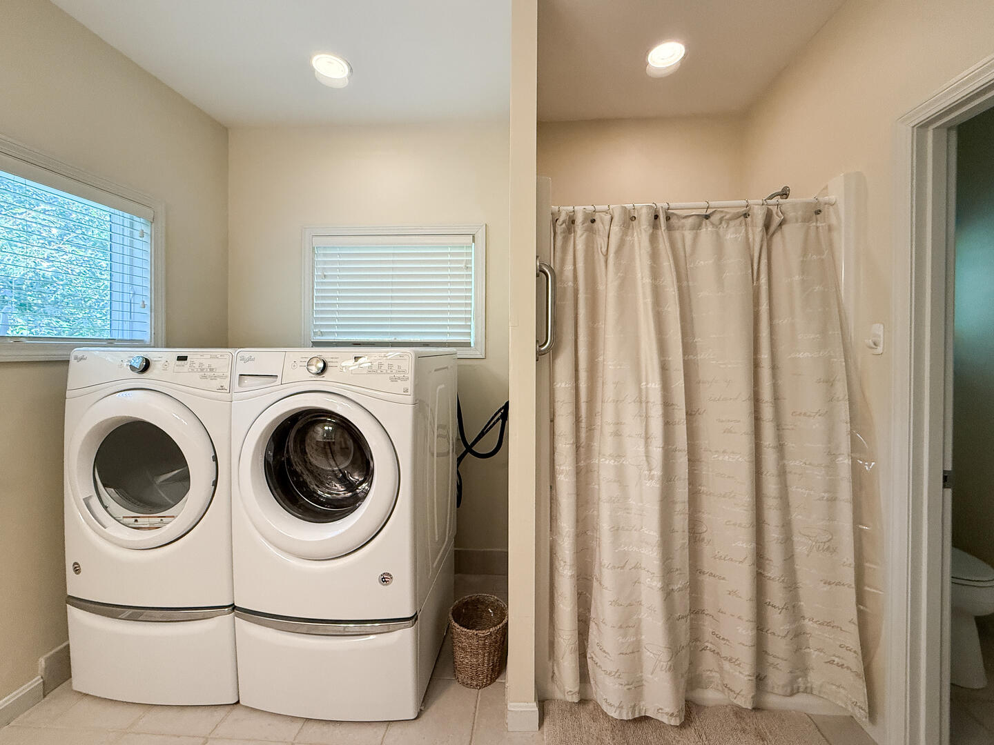 BR1 Queen En Suite with a Shower Stall, First Floor