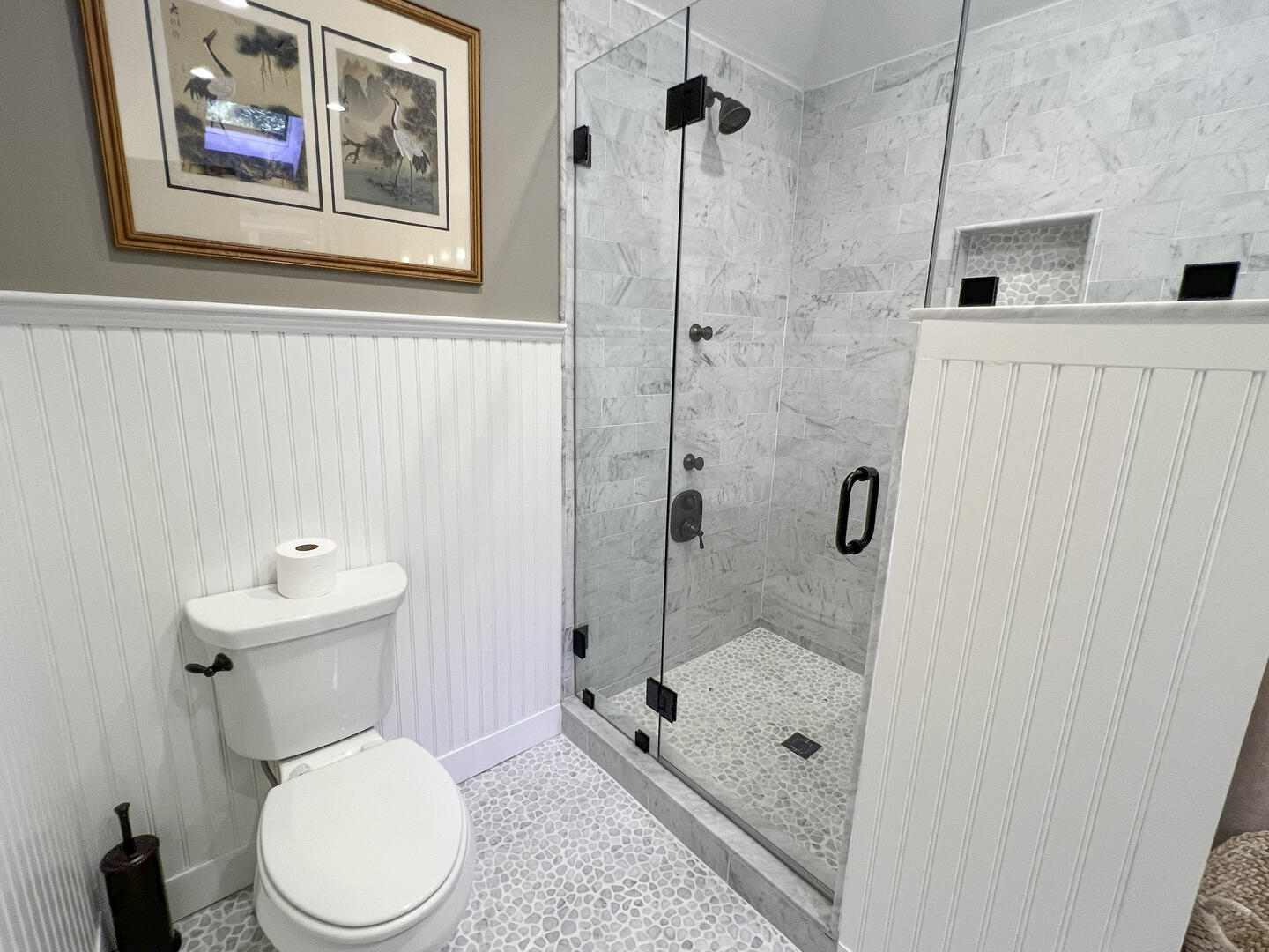 BR2 King En Suite with Shower Stall, Second Floor