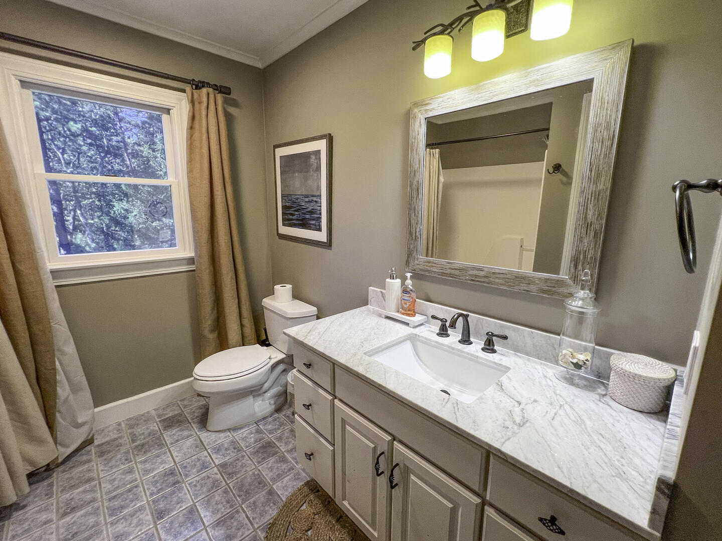 Hall Bath with Tub Shower Combo, Second Floor
