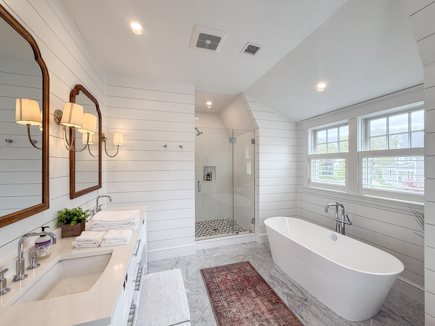 BR2 King En Suite with a Shower Stall & Soaking Tub, Second Floor