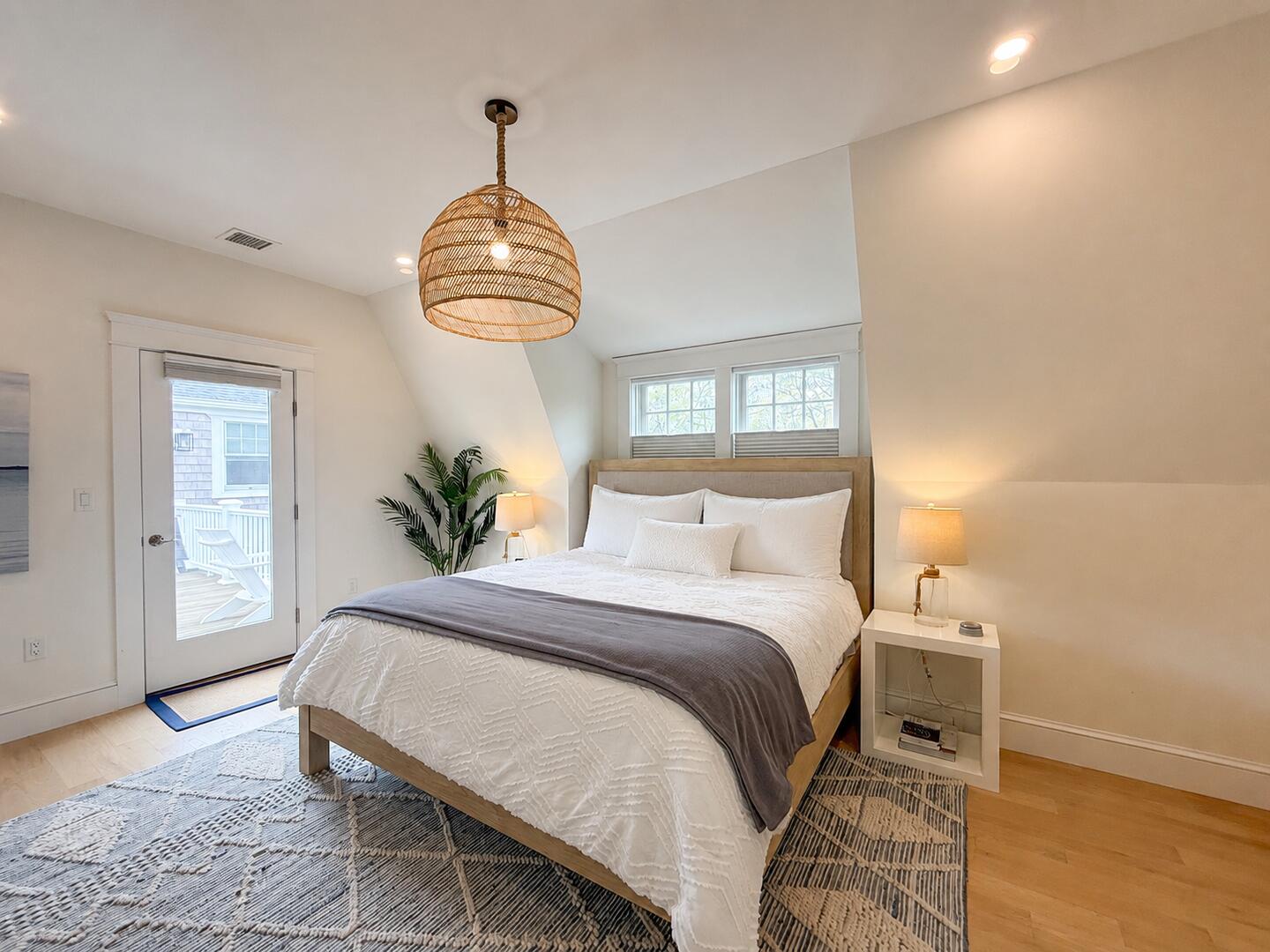BR2 King En Suite, Second Floor