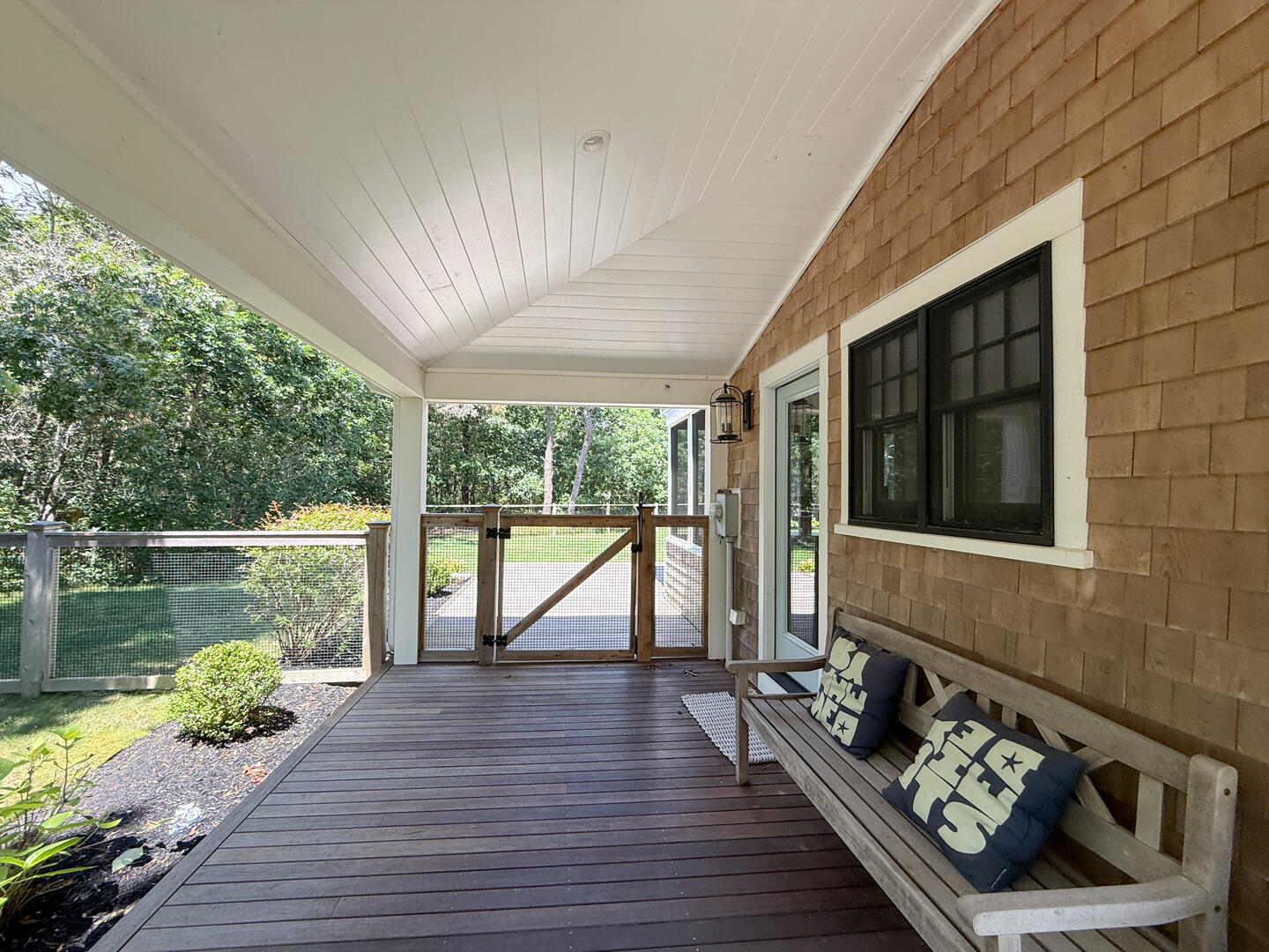 Front Deck Sitting Area