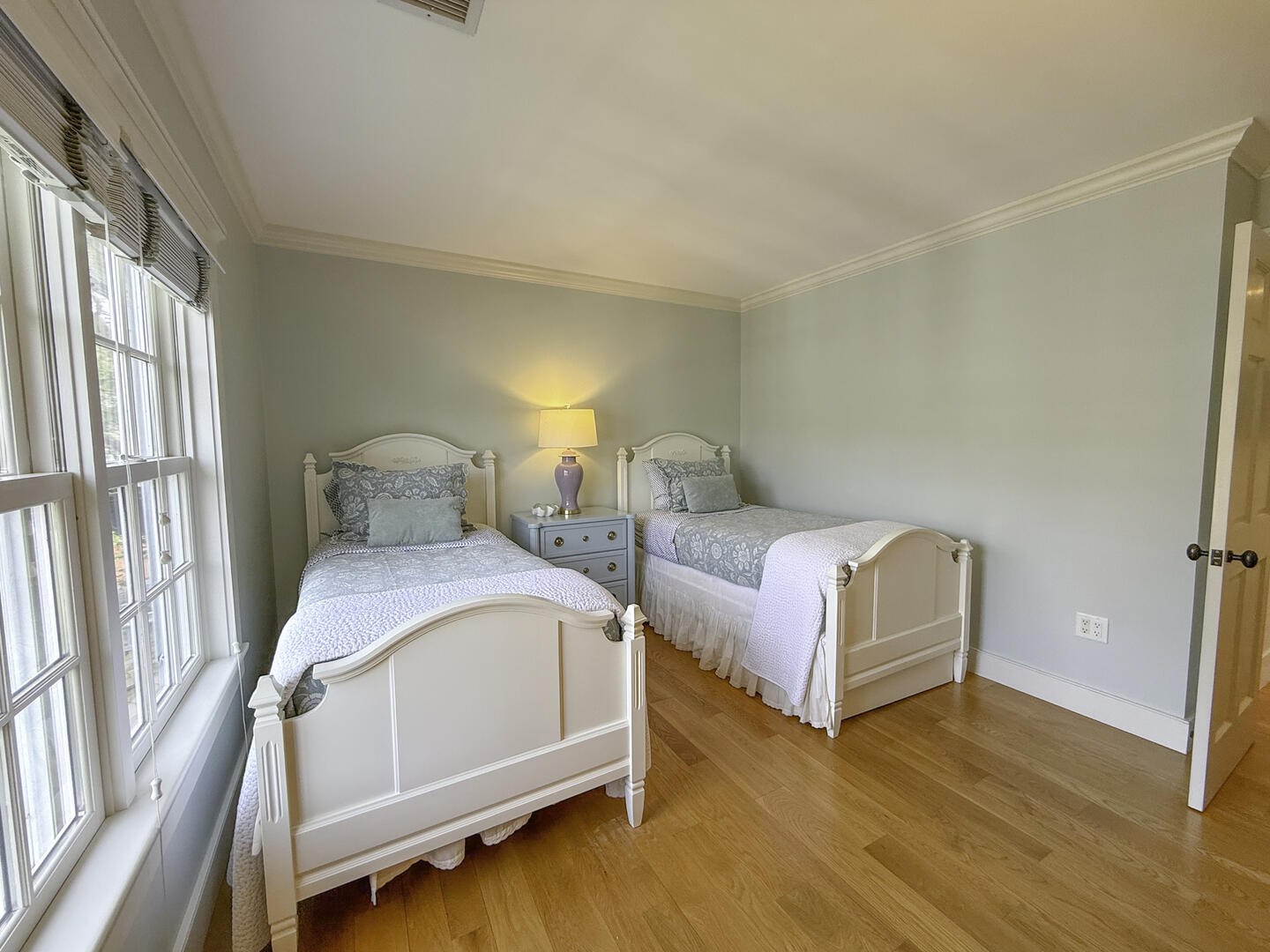 BR3 (2) Twin Beds with Trundles En Suite, Second Floor