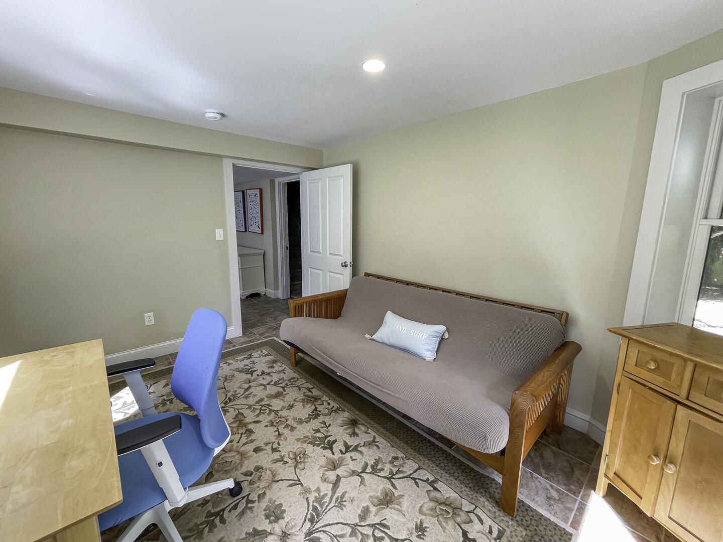 First Floor Office Area