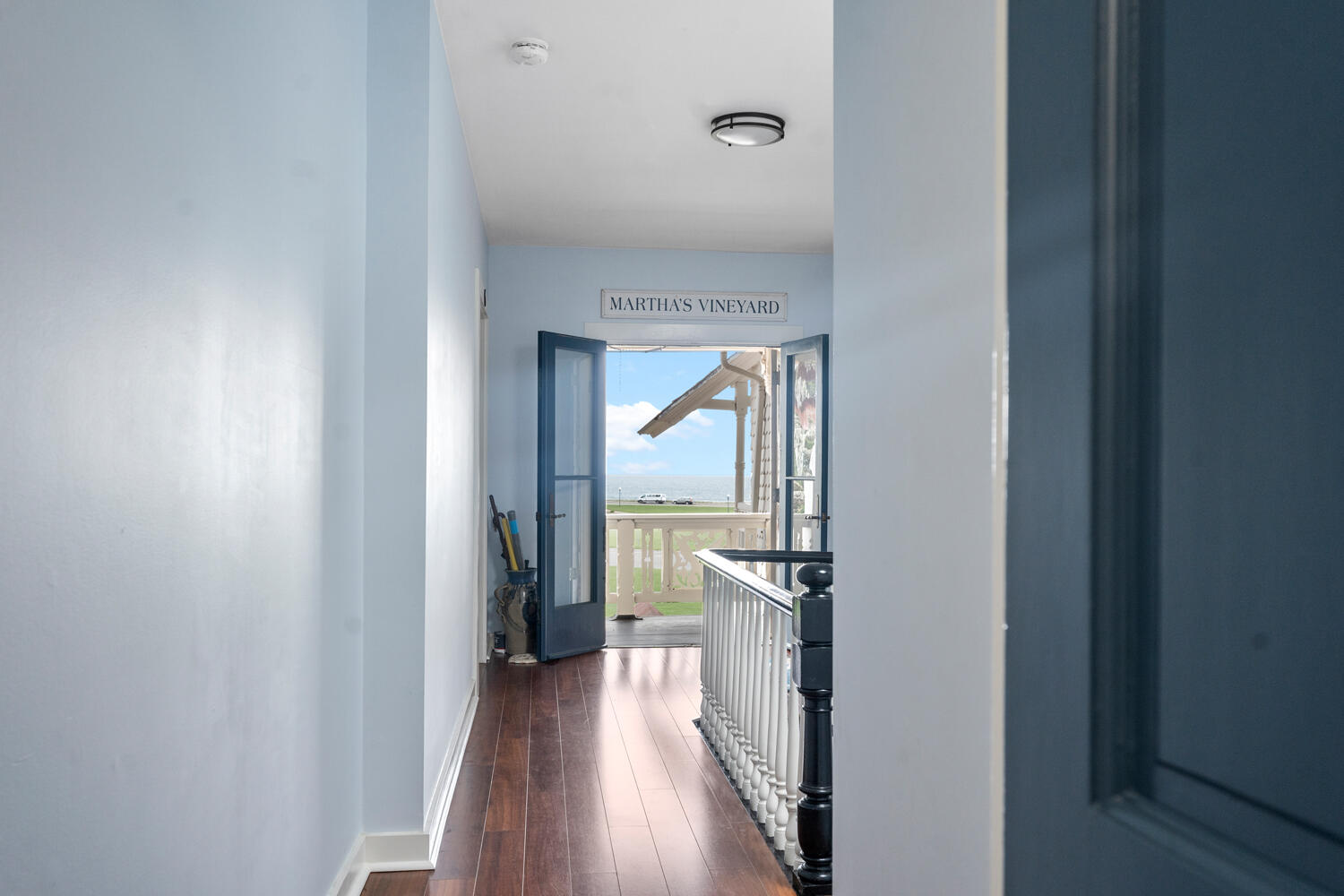 Hallway from Condo to the deck overlooking Ocean Park