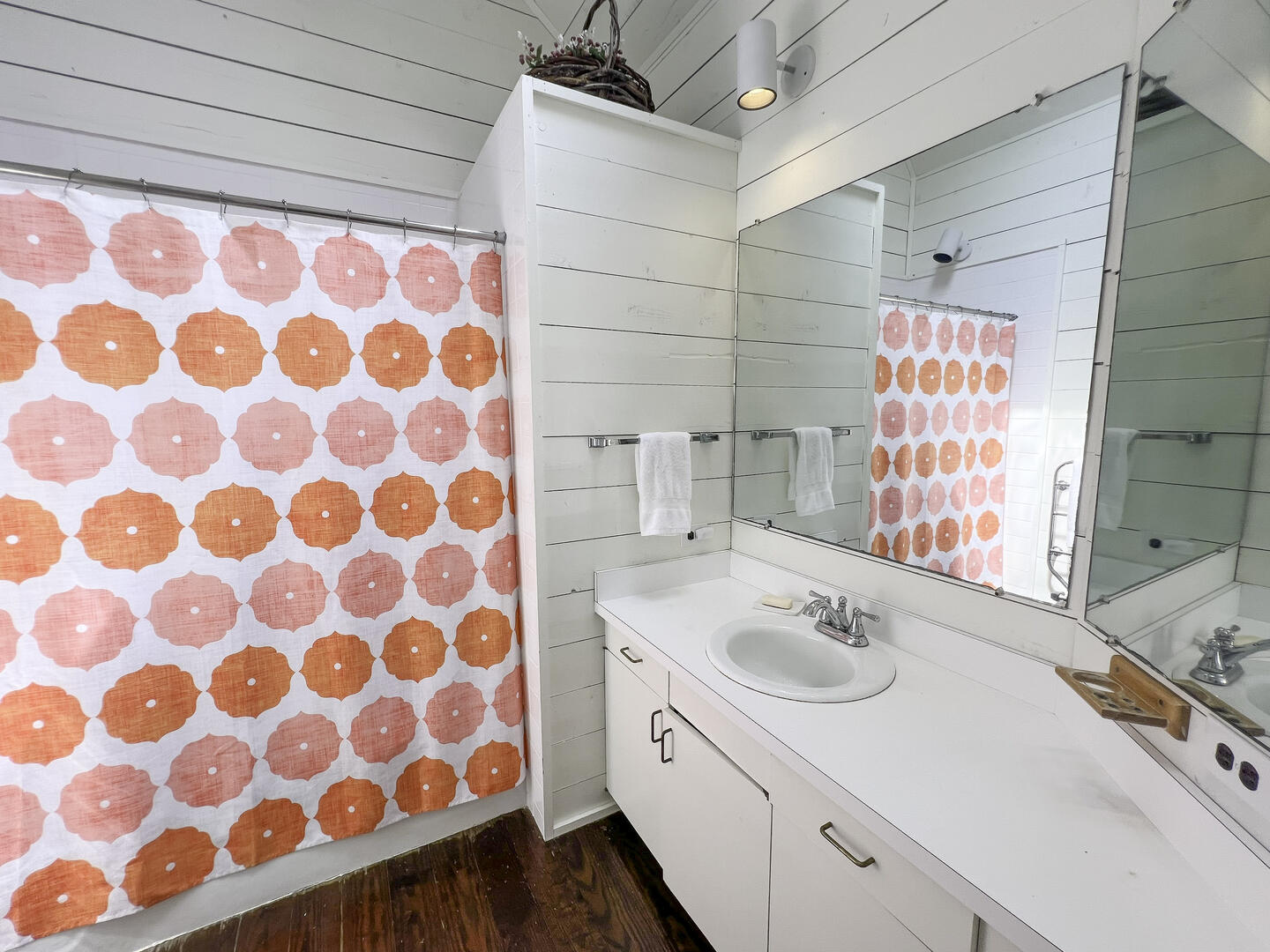 Hall Bath with Tub Shower Combo, Second Floor