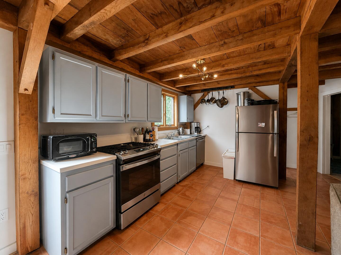 Vineyard Haven 904 5