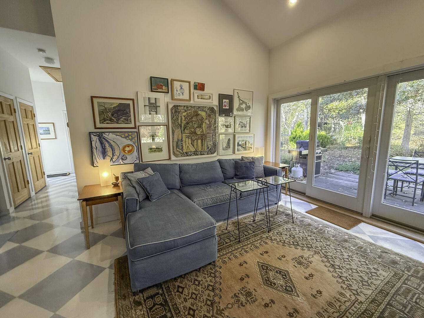 Living Room, Guest House