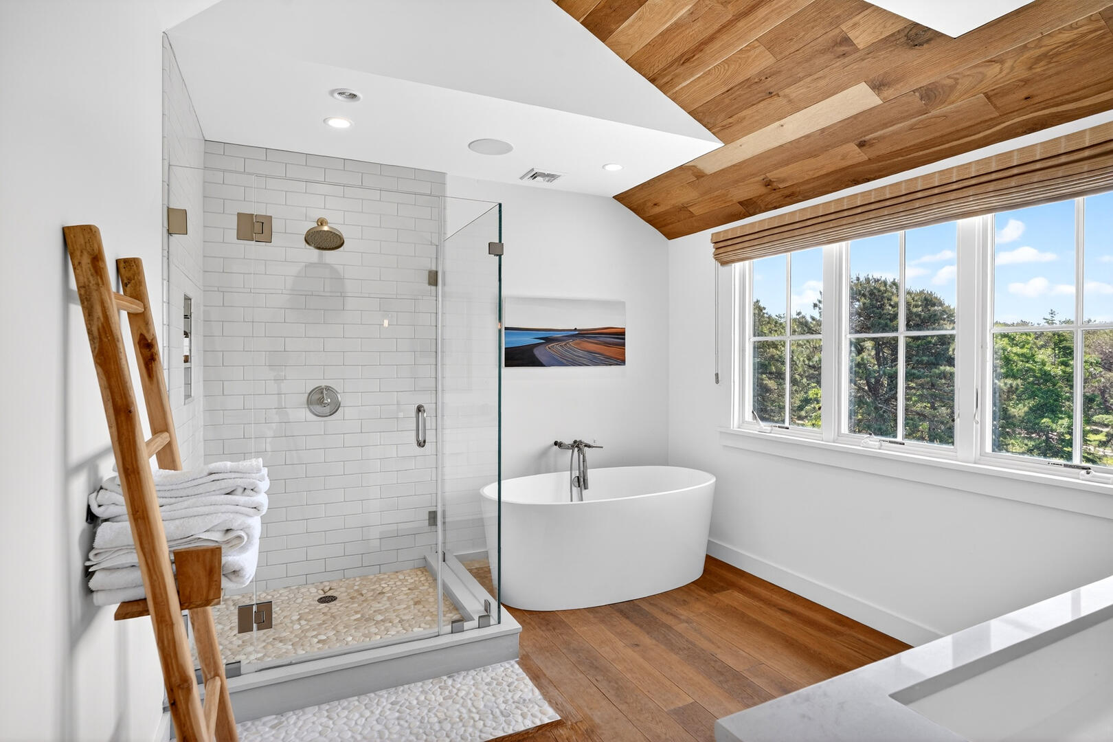 BR2 King En Suite with a Shower Stall 
