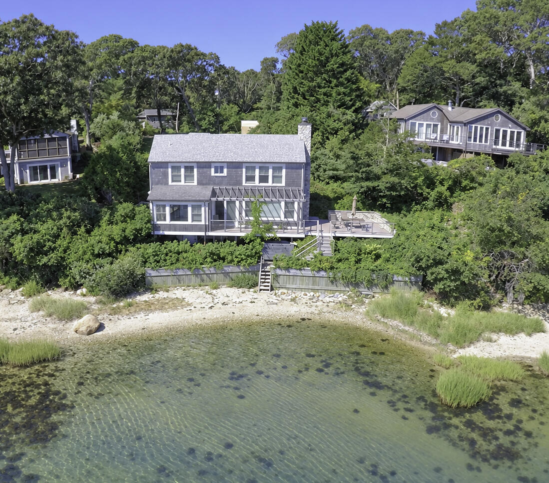 Vineyard Haven 1253