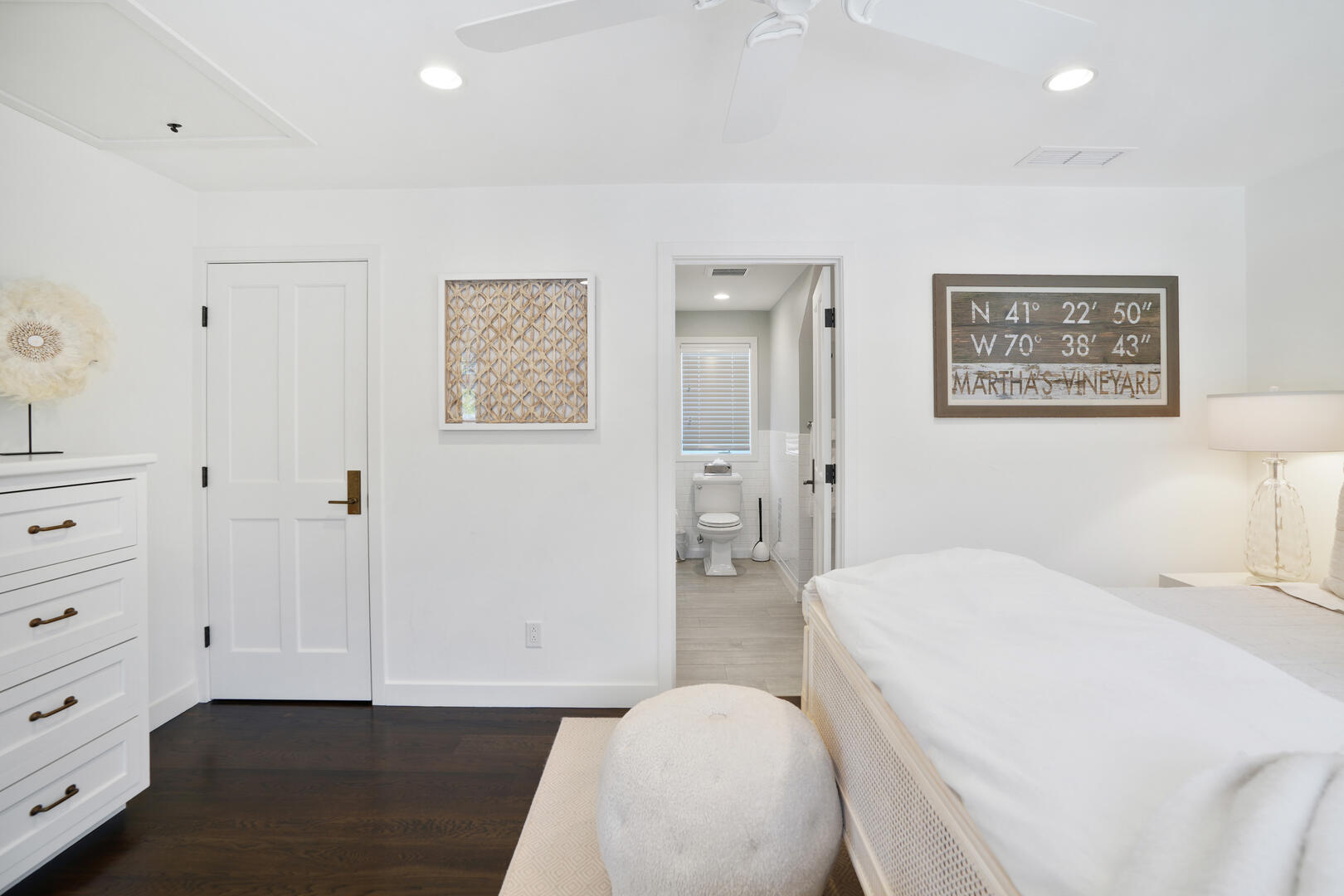 BR2 King En Suite, Second Floor