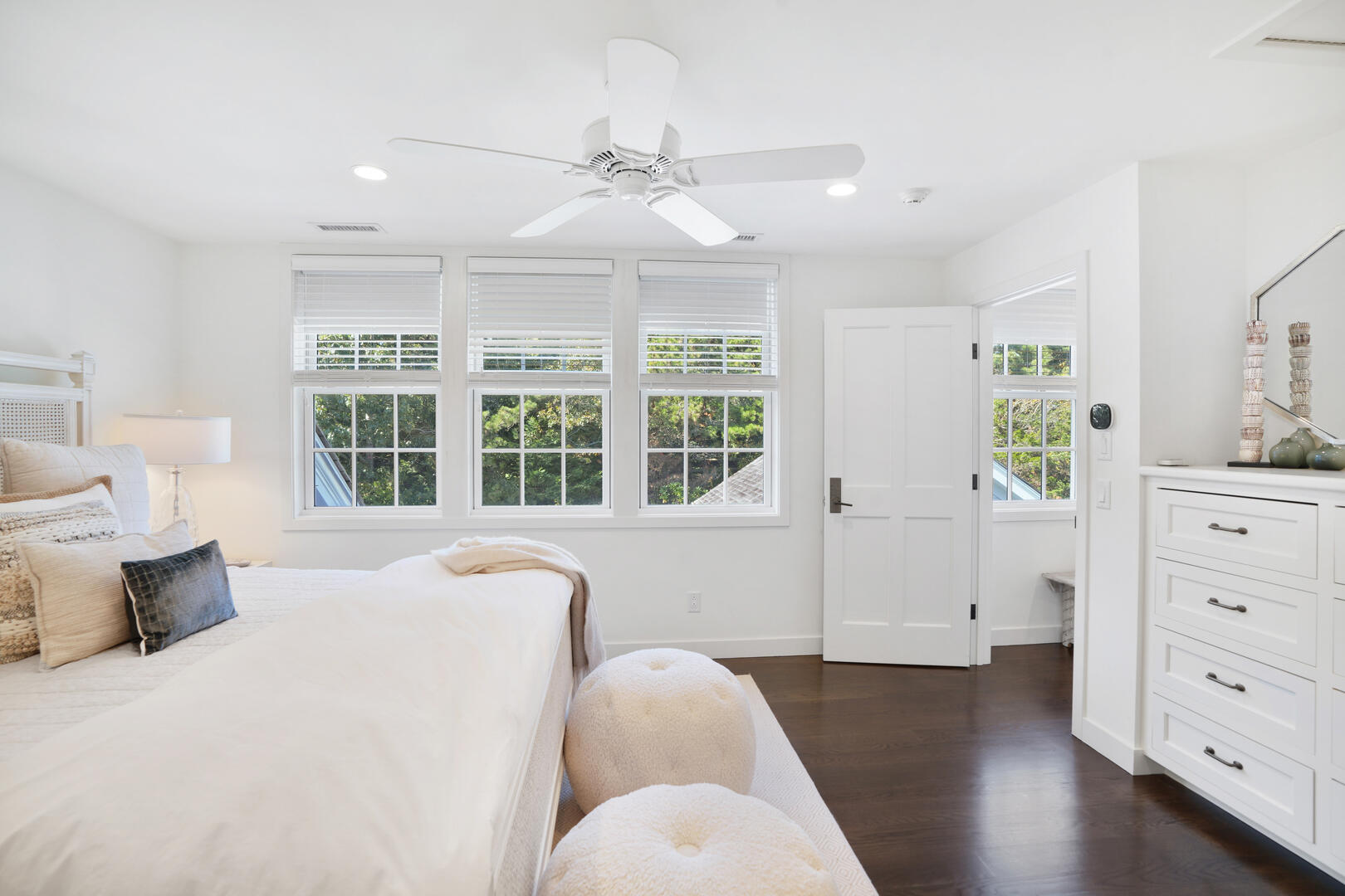 BR2 King En Suite, Second Floor