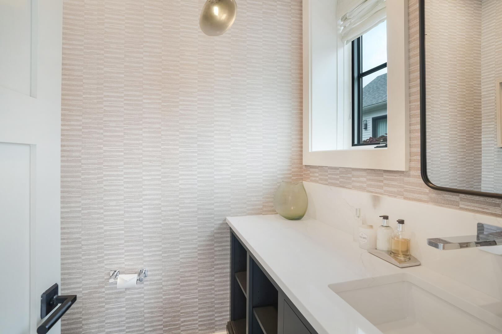 Powder Room, Pool House