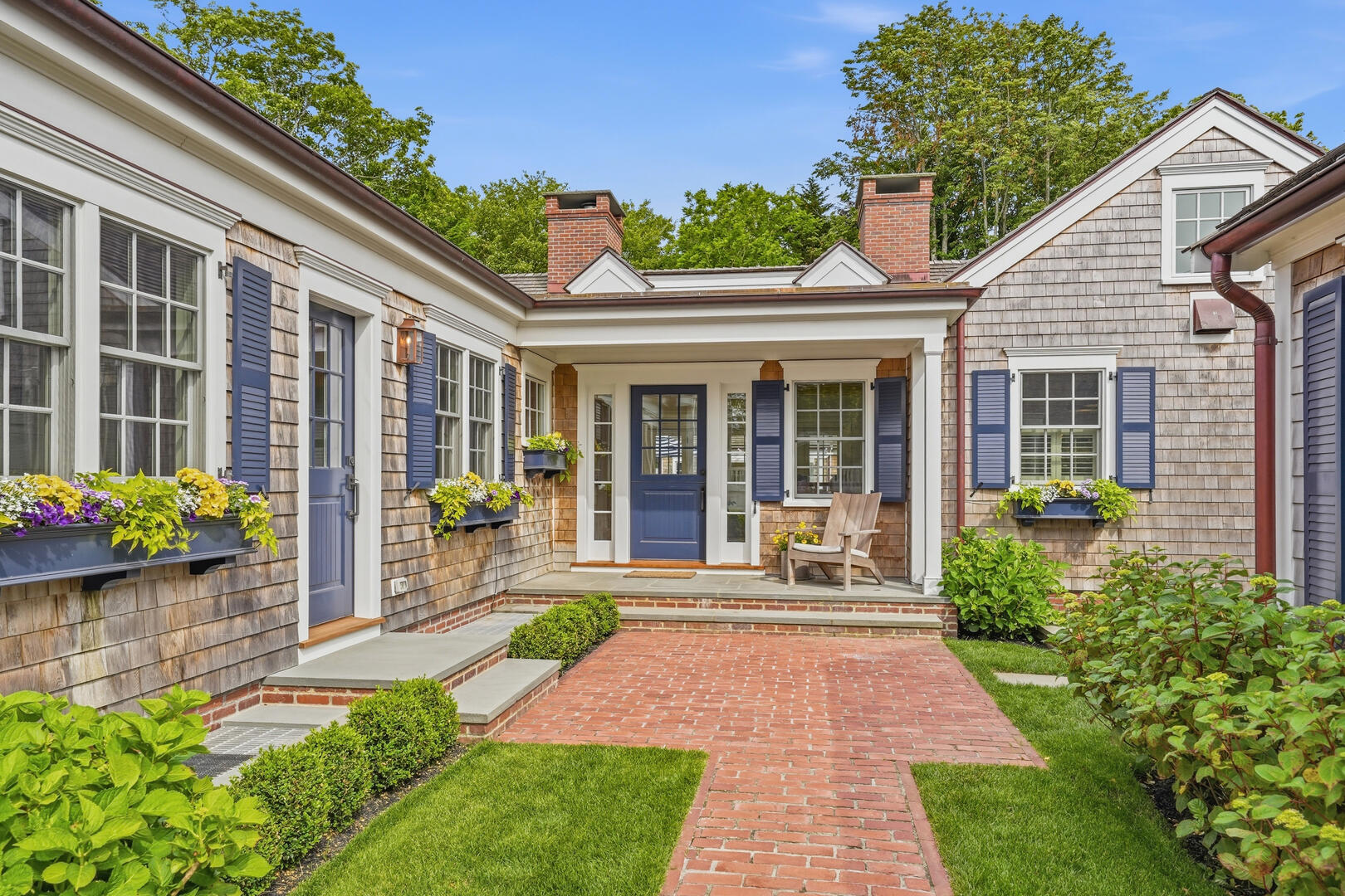 Edgartown Downtown 18 3