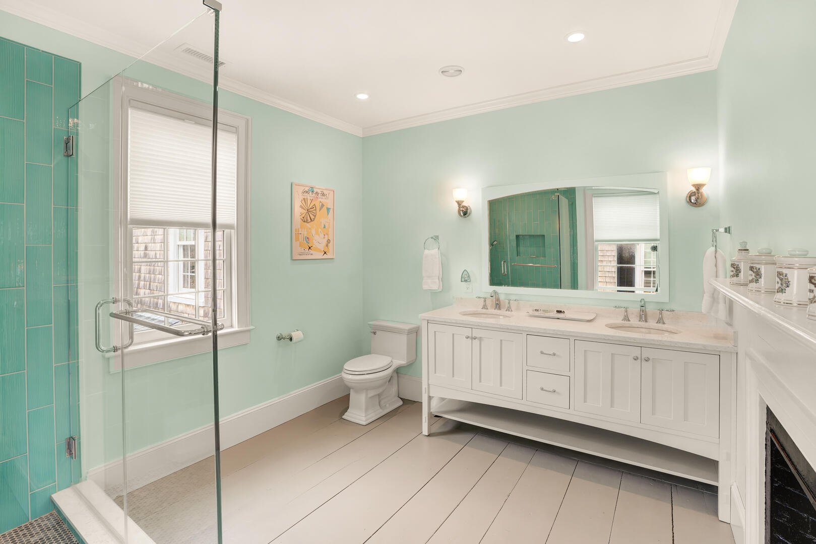 BR2 Queen En Suite with Shower Stall, Second Floor