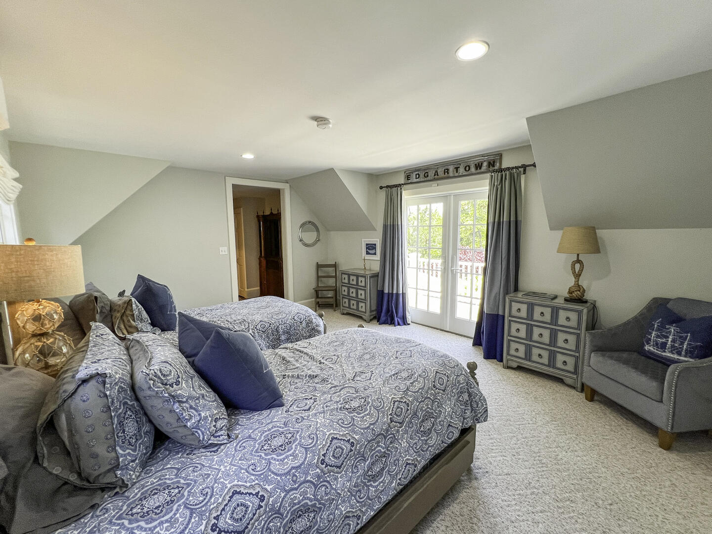 BR3 (2) Twin Beds with Trundles En Suite, Second Floor