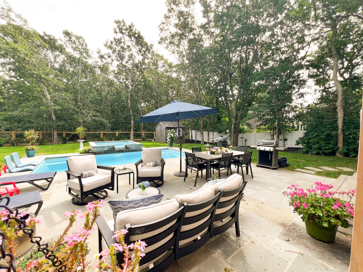 Outdoor Seating