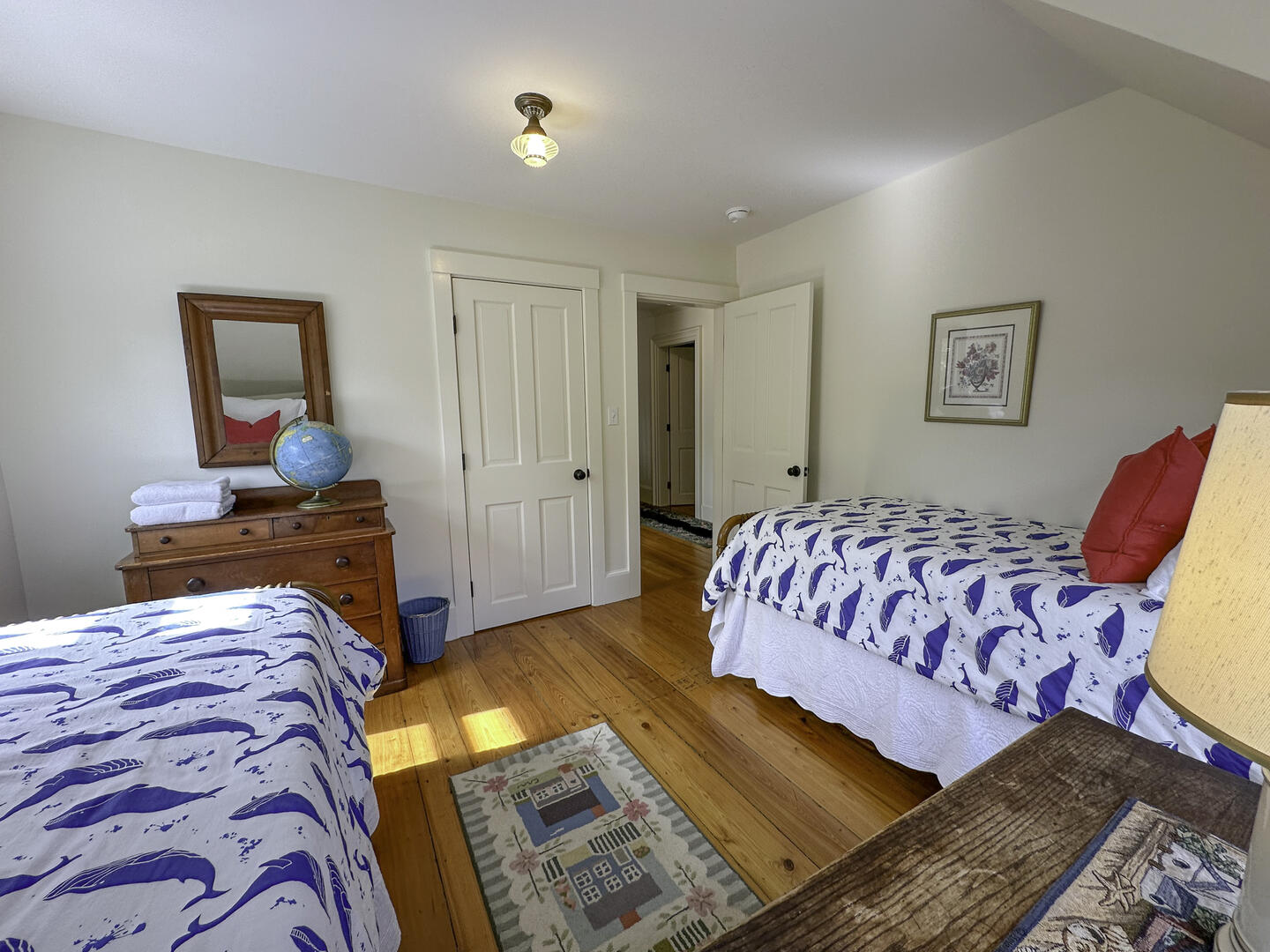 BR4 (2) Twin Beds, Second Floor