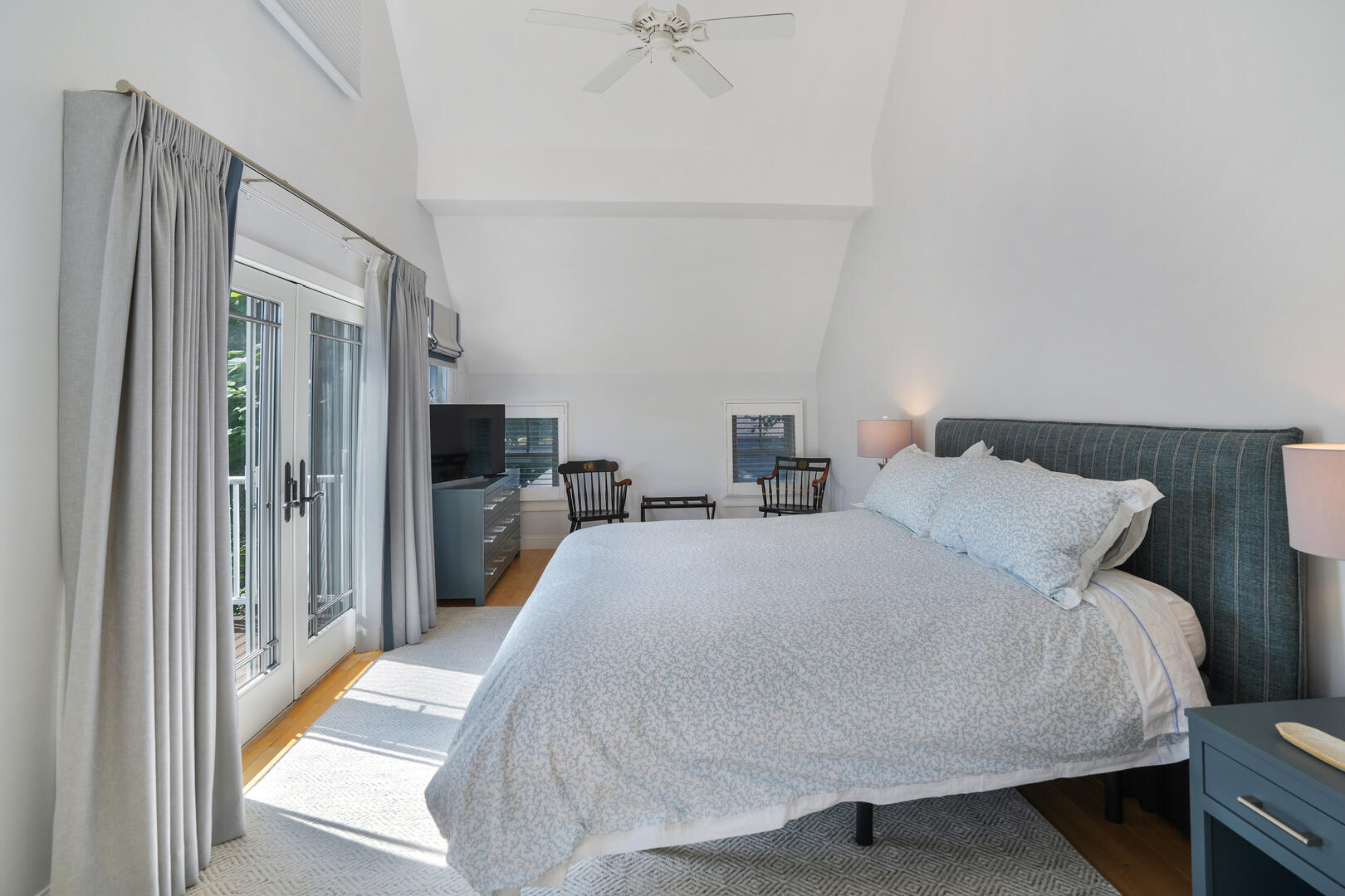 BR1 King En Suite, Second Floor