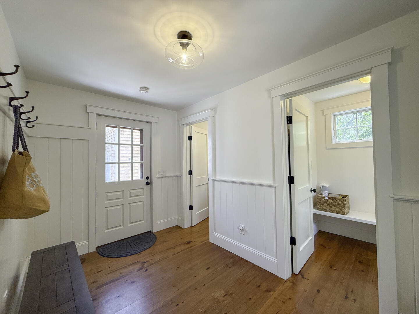 Mudroom/Laundry Room