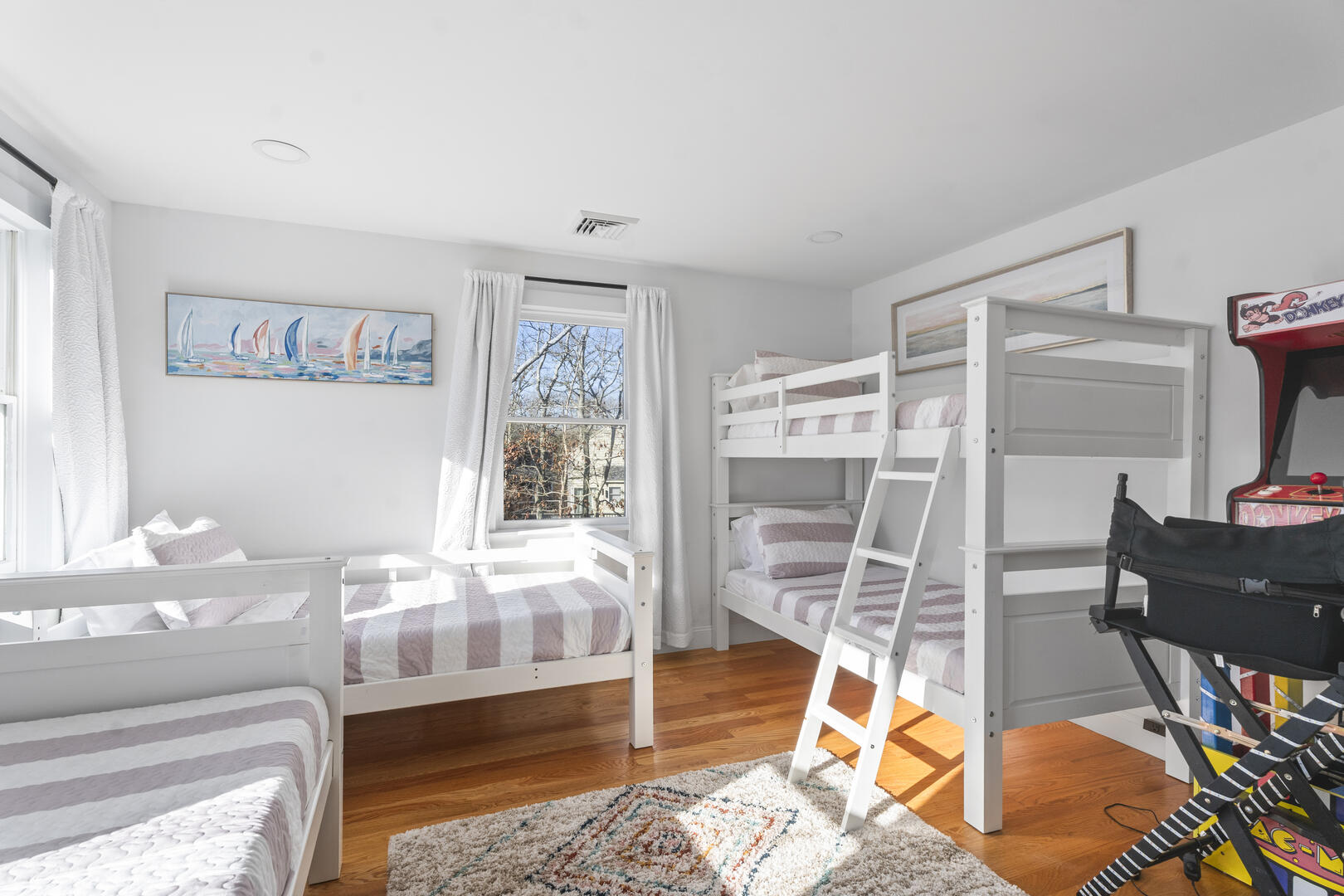 BR3 Bunk Bed, Second Floor