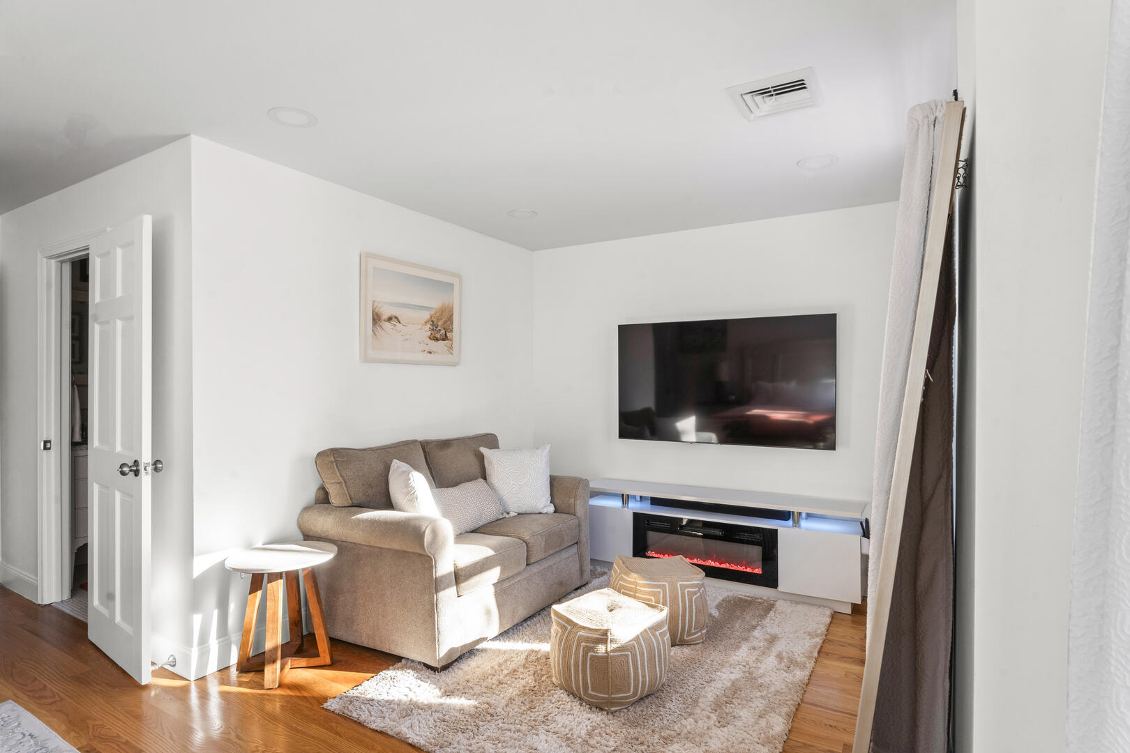 BR1 King En Suite, Second Floor