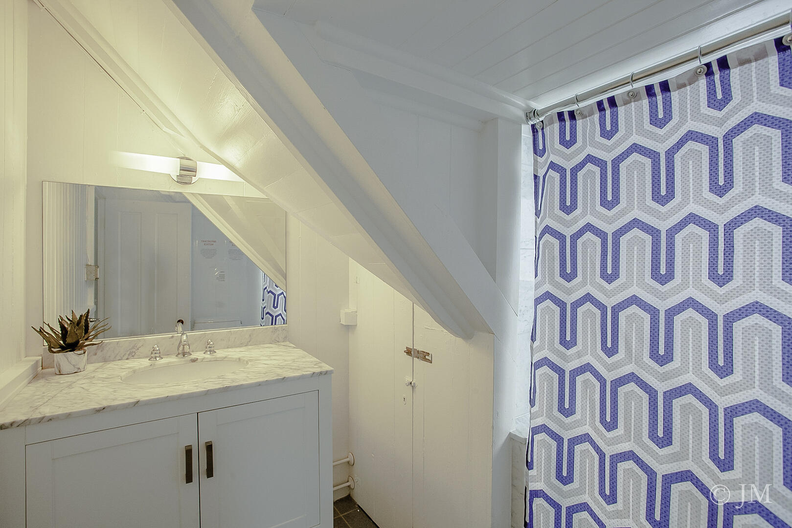 Hall Bath with Tub and Hand Held Shower, Second Floor