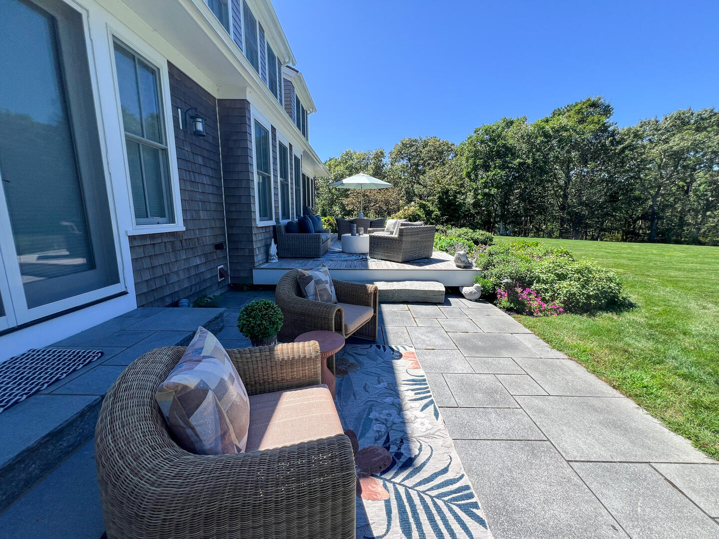 Outdoor Seating
