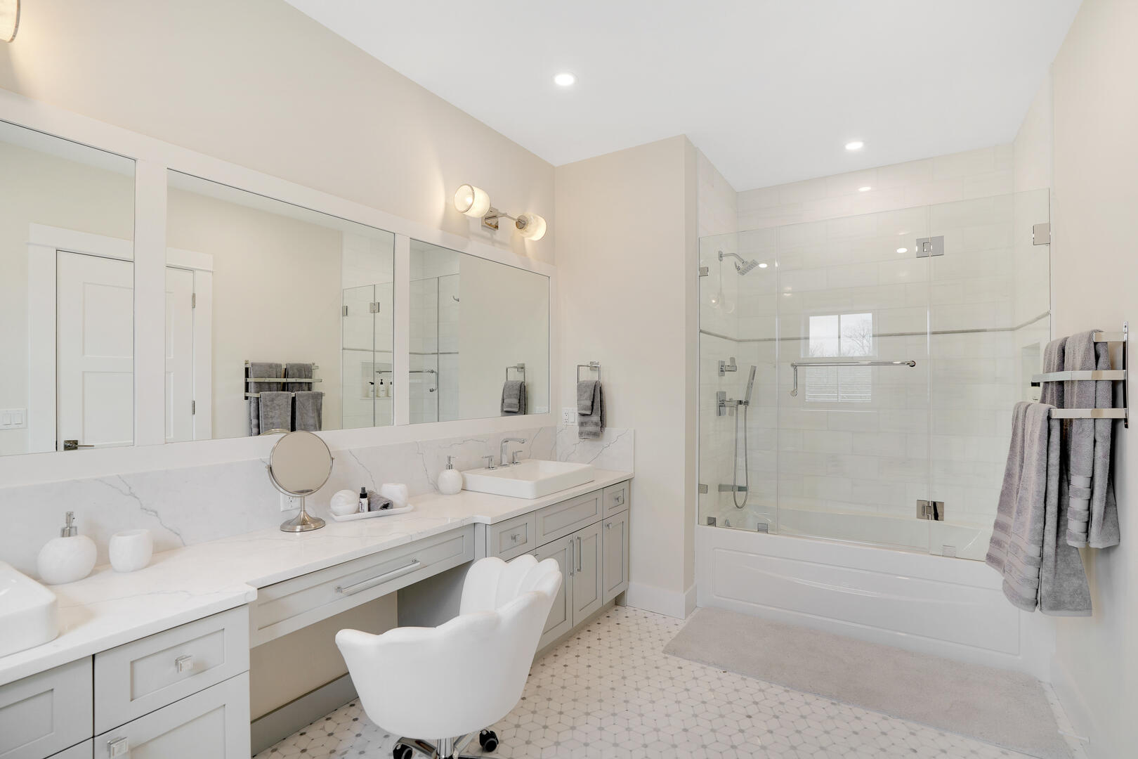 Edgartown 7805 | Photo 33