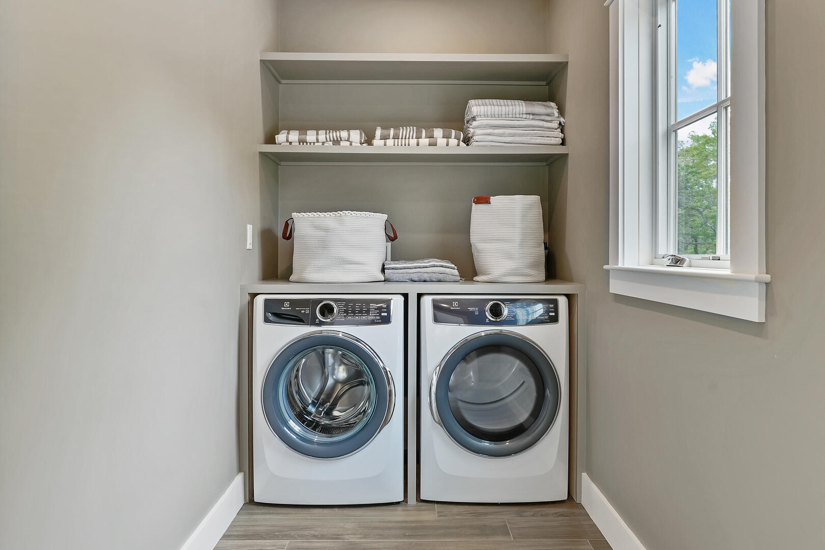 Edgartown 7805 | Photo 56