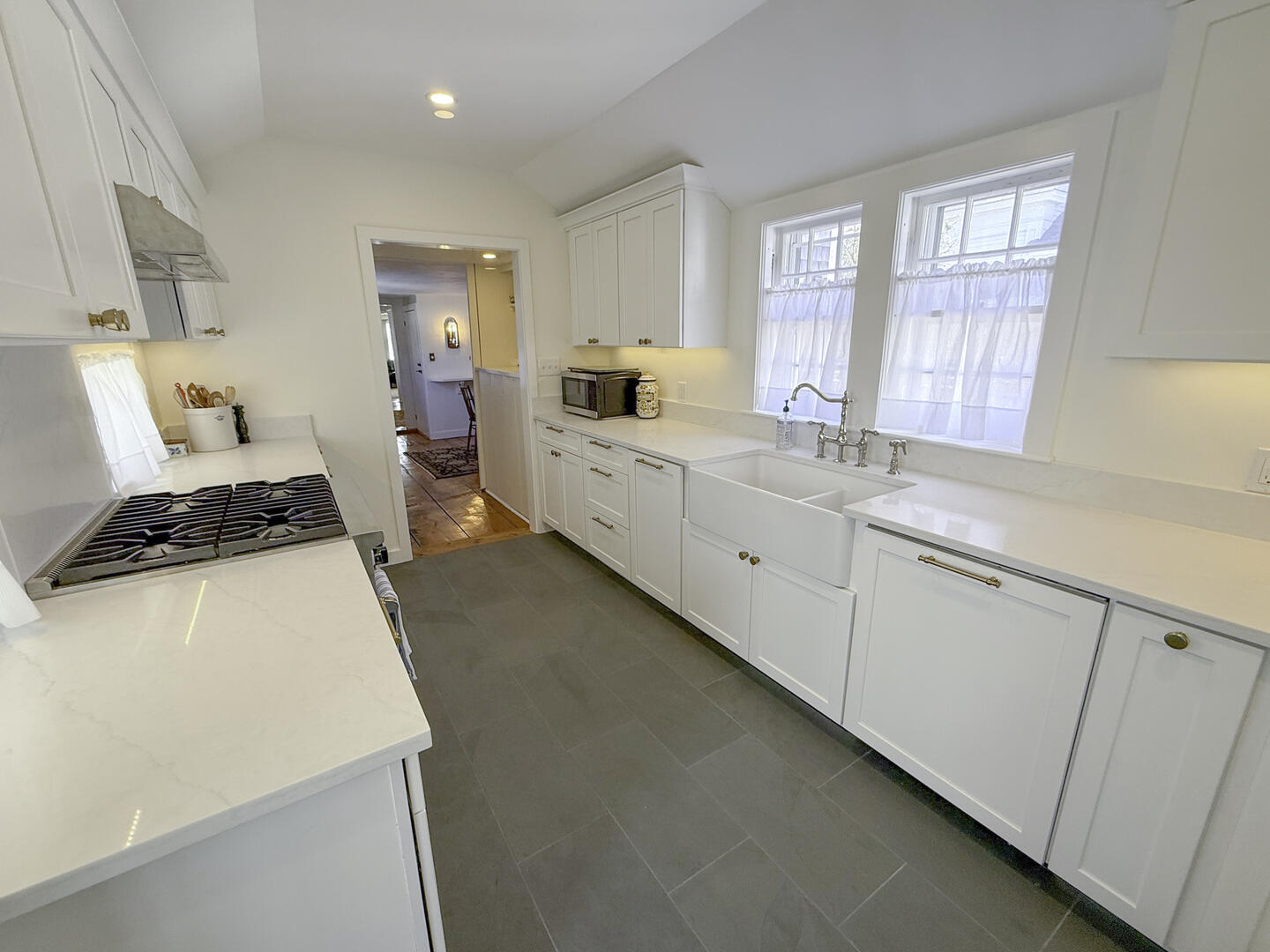 Edgartown Downtown 44 3