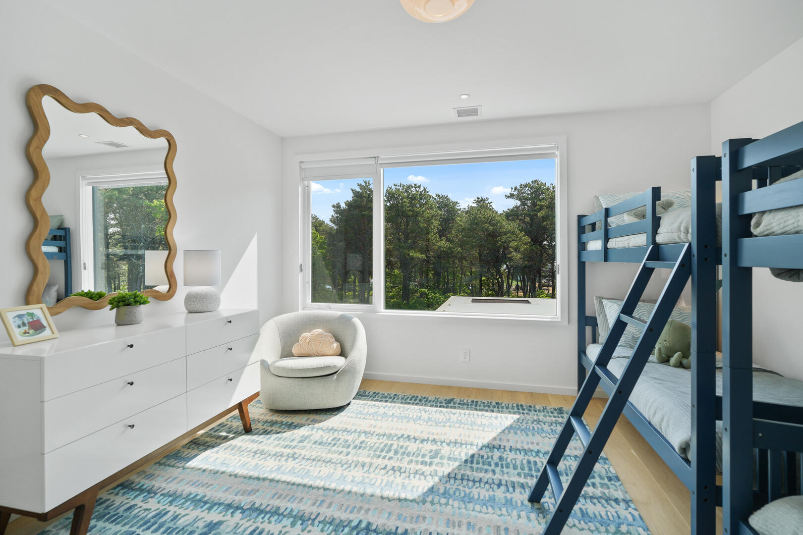 BR4 (2) Bunk Beds, Second Floor