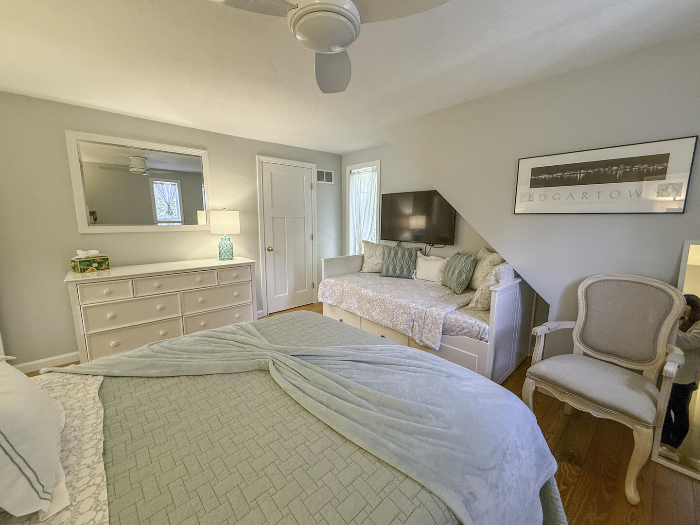 BR2 Double, Second Floor