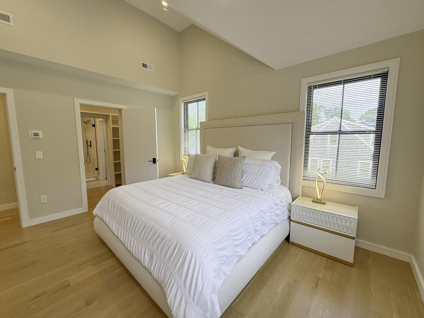 BR1 King En Suite, Second Floor