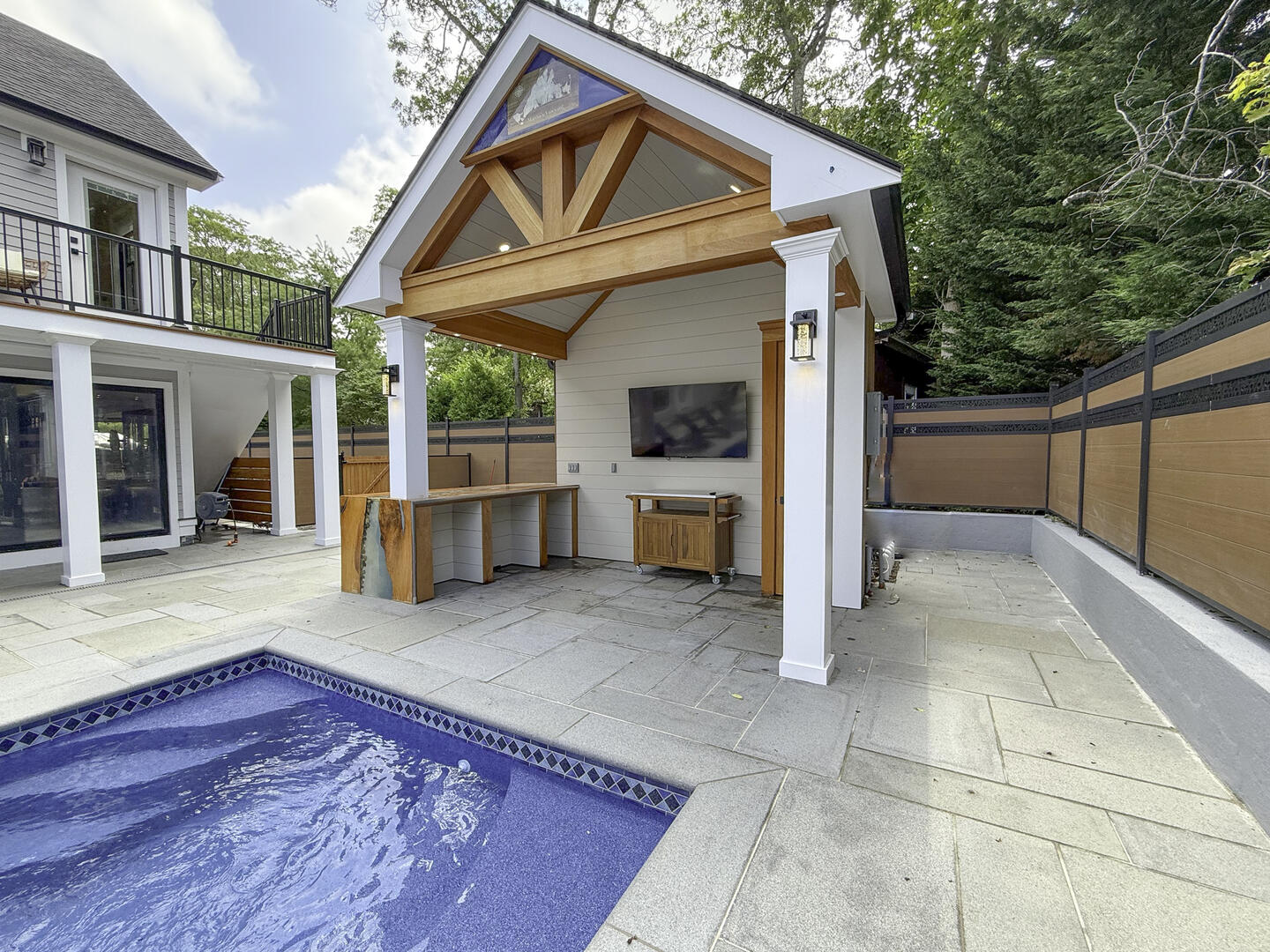 Outdoor Entertainment Area