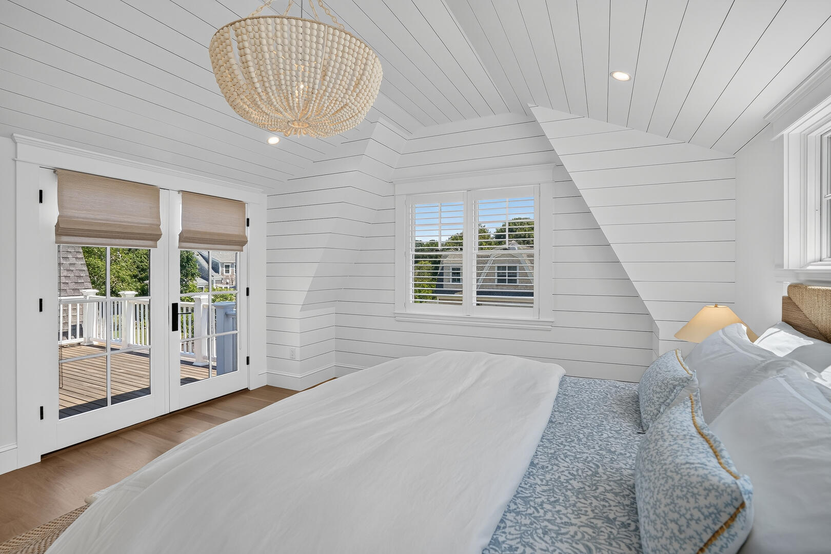 BR2 King En Suite, Second Floor