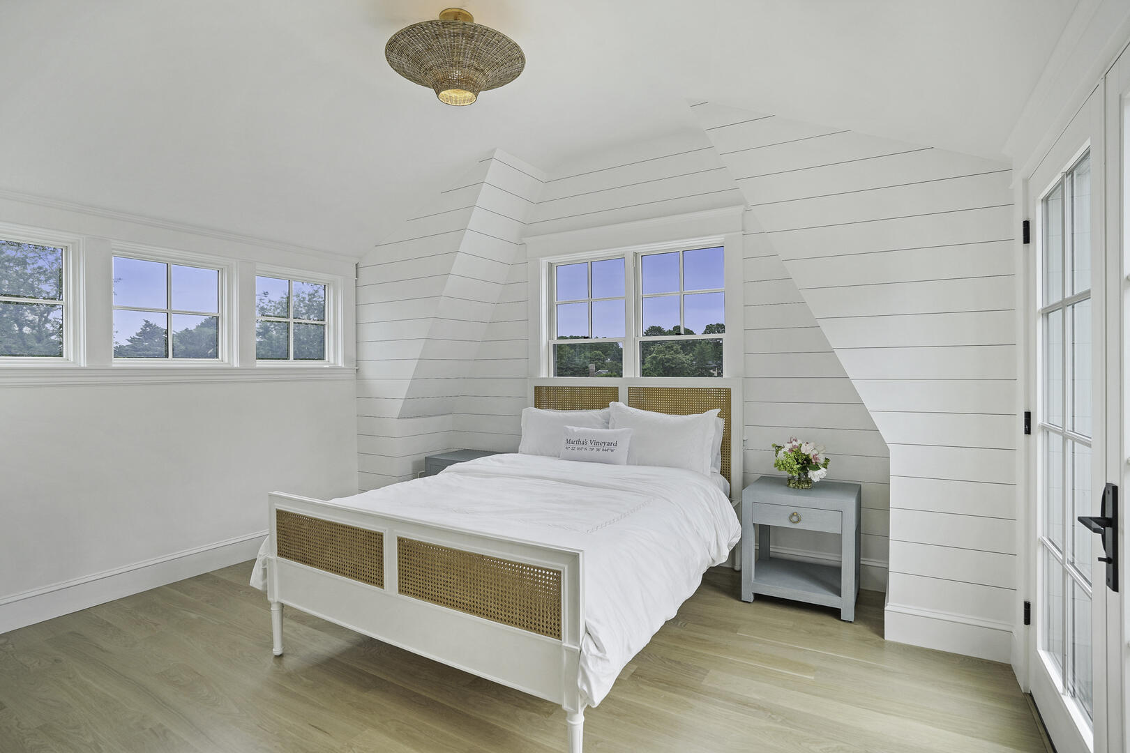 BR3 Queen En Suite, Second Floor