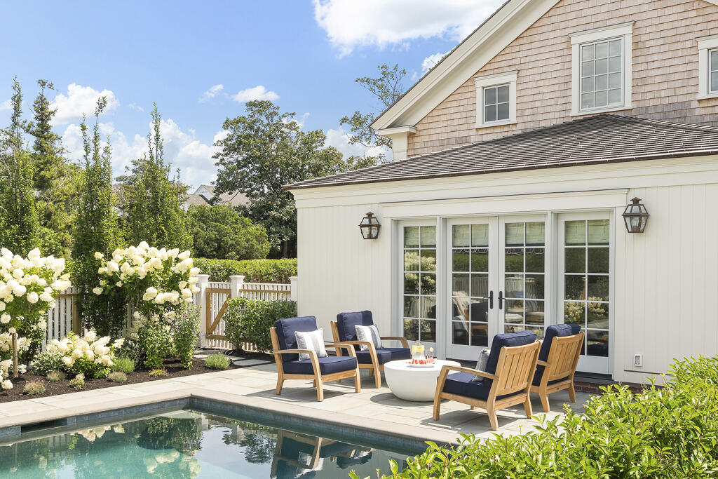 Edgartown Downtown 25 | Photo 54