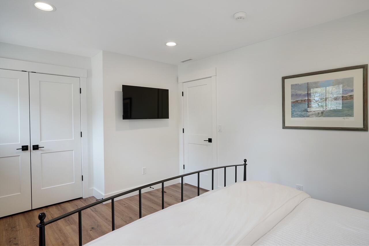 BR5 King, Second Floor