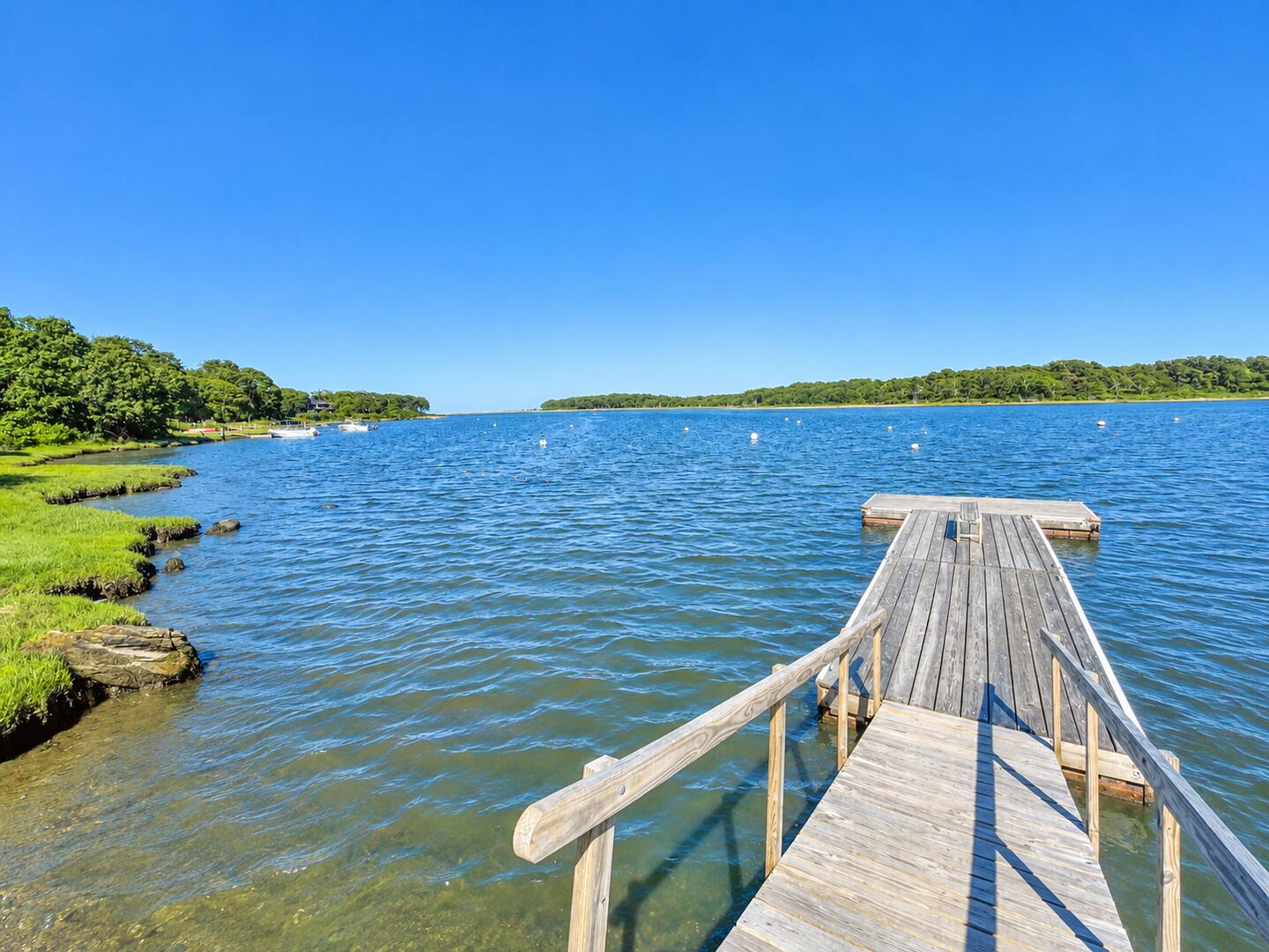 Dock View