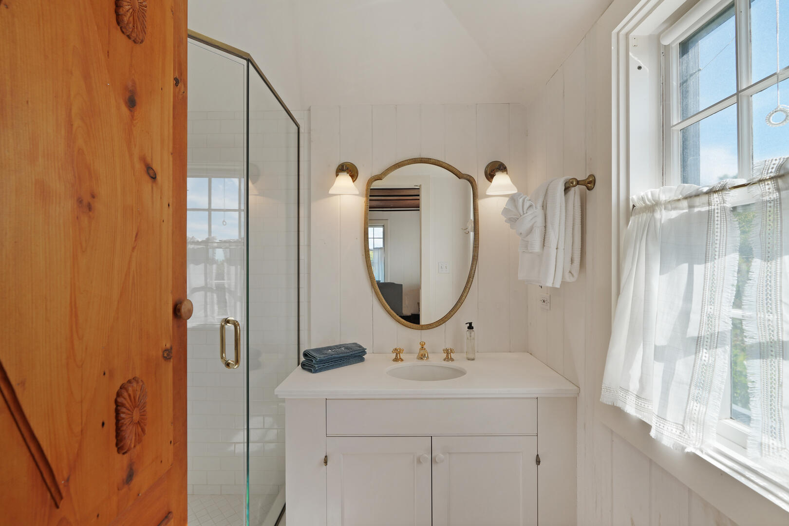 Ocean Pavillion: BR3 Queen En Suite with Shower Stall, First Floor