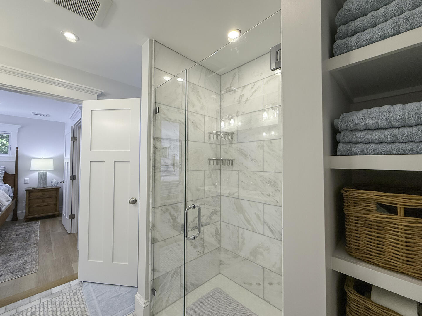 BR1 Adjoining/Hall Bath with Shower Stall, First Floor