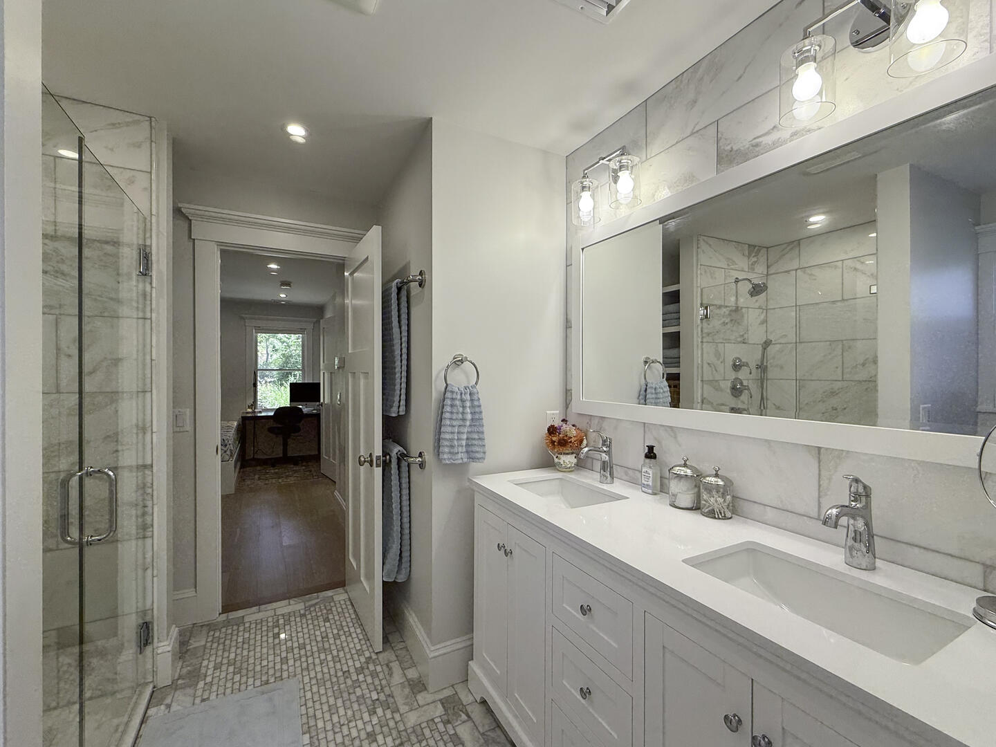 BR1 Adjoining/Hall Bath with Shower Stall, First Floor