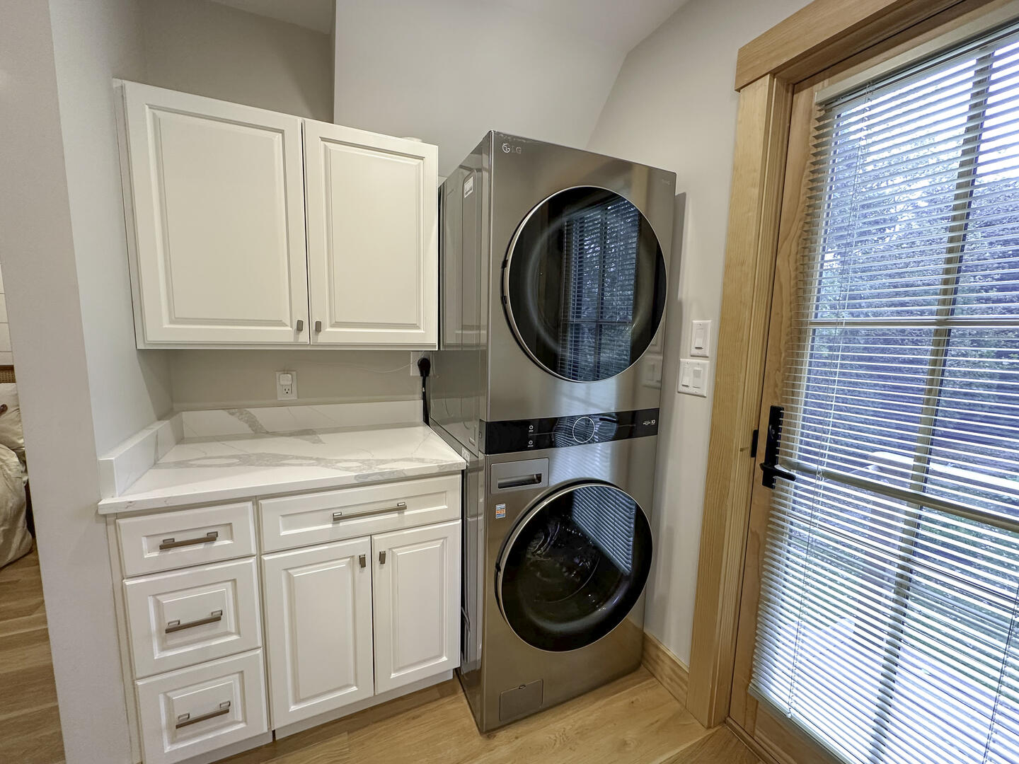 Laundry, Guest House